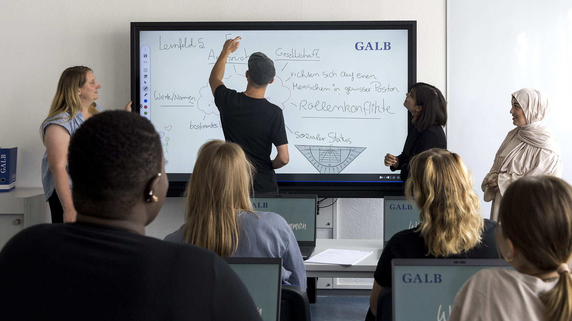 GALB Ausbildung Ausstattung Unterricht